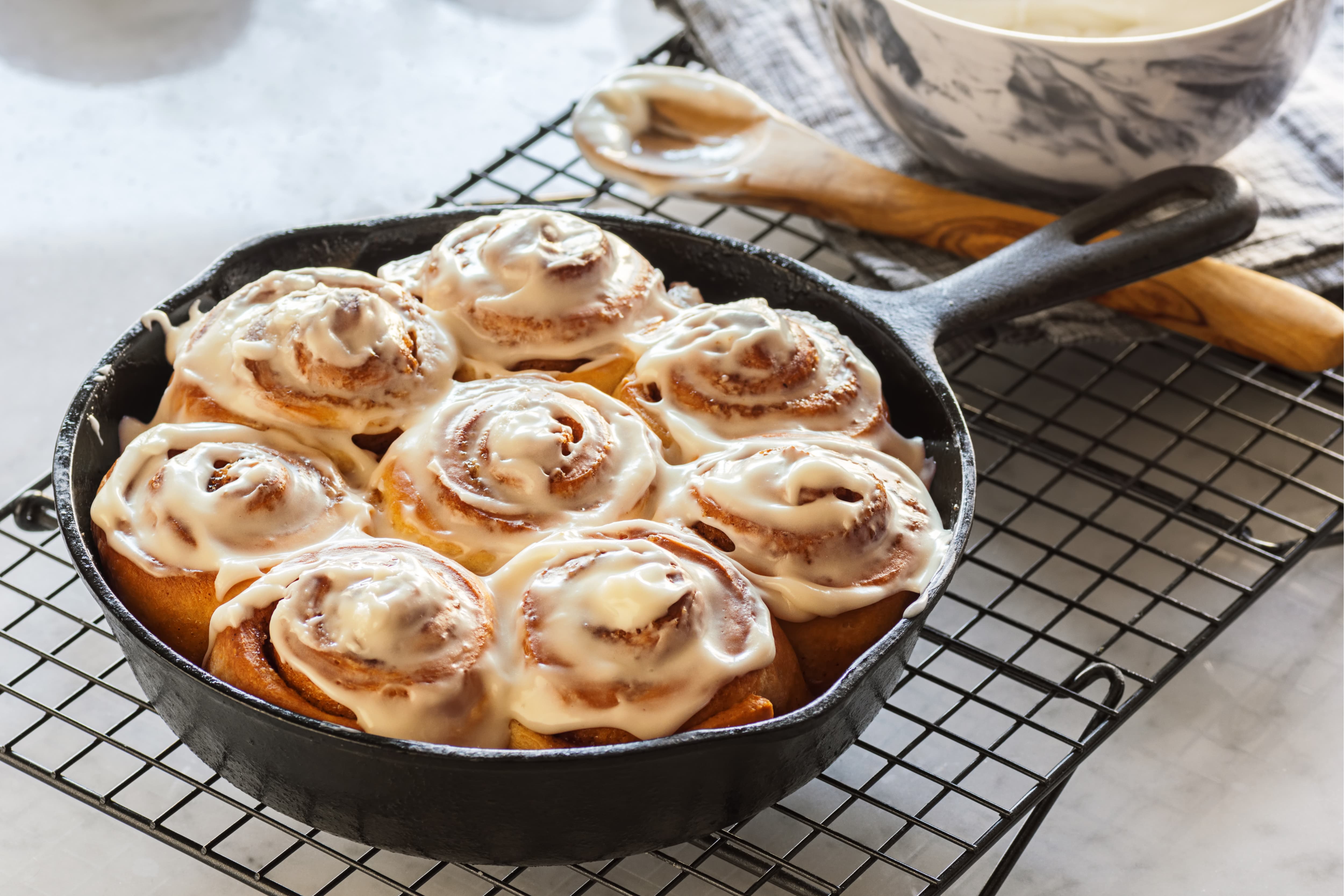 pull apart cinnamon buns